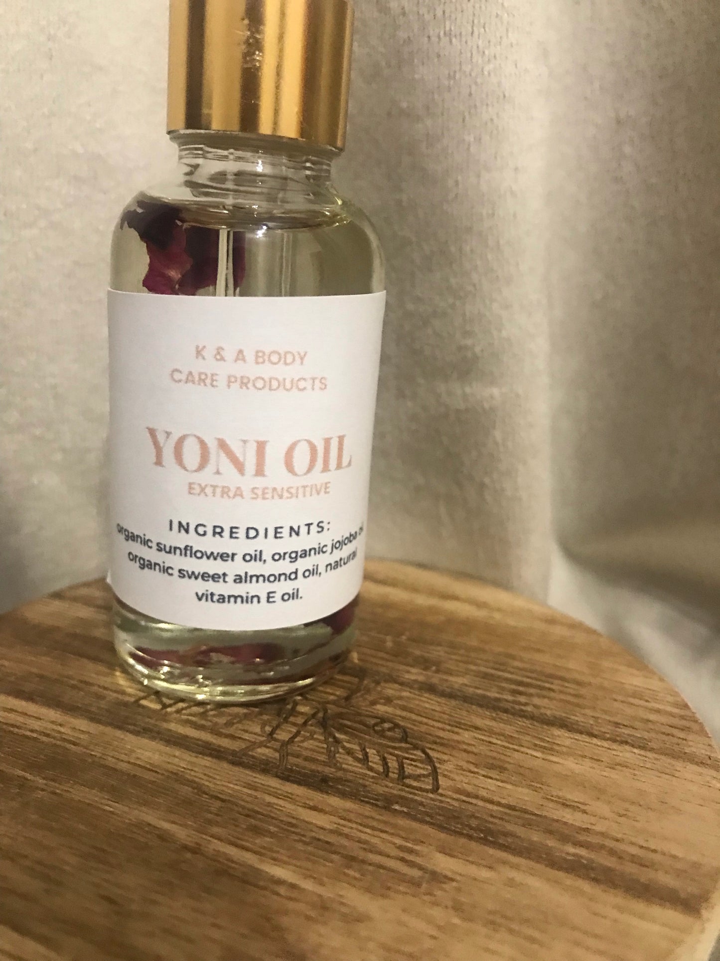 Yoni oil. ( intimate area oil) Extra Sensitive